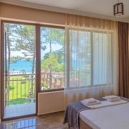Samni Hotel Ureki Εξωτερικό φωτογραφία
