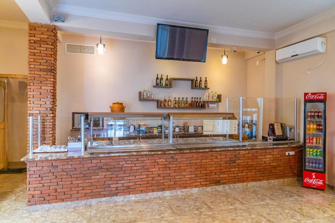 Samni Hotel Ureki Εξωτερικό φωτογραφία