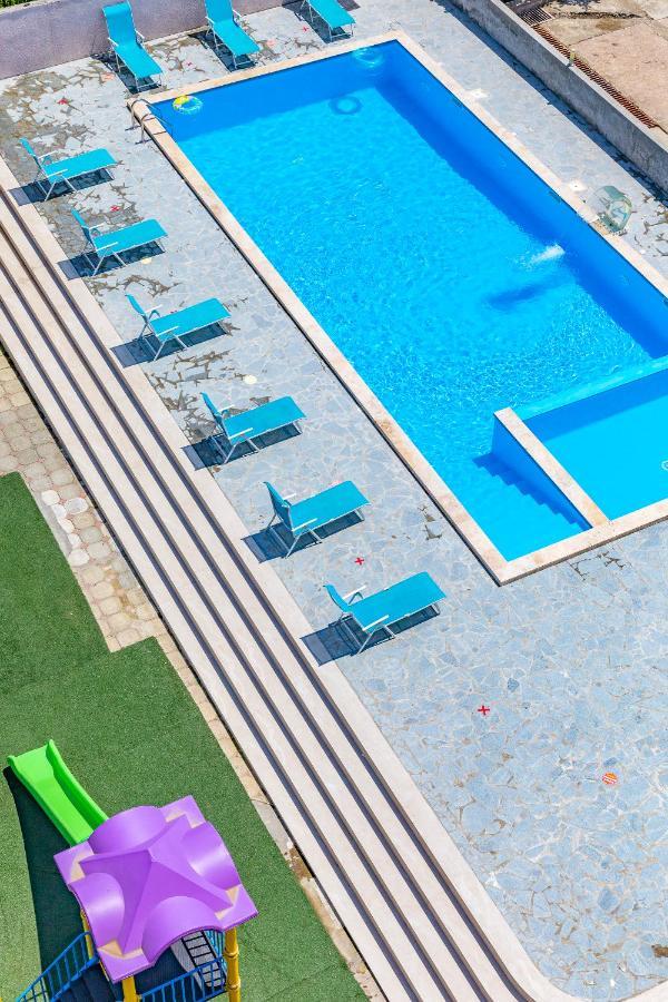 Samni Hotel Ureki Εξωτερικό φωτογραφία