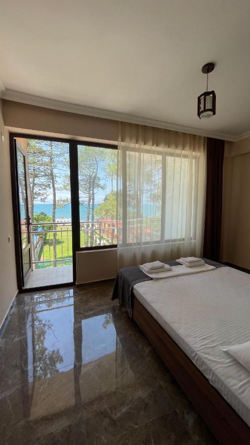 Samni Hotel Ureki Εξωτερικό φωτογραφία