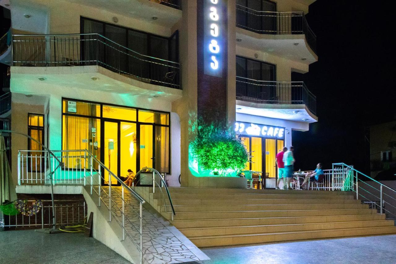 Samni Hotel Ureki Εξωτερικό φωτογραφία